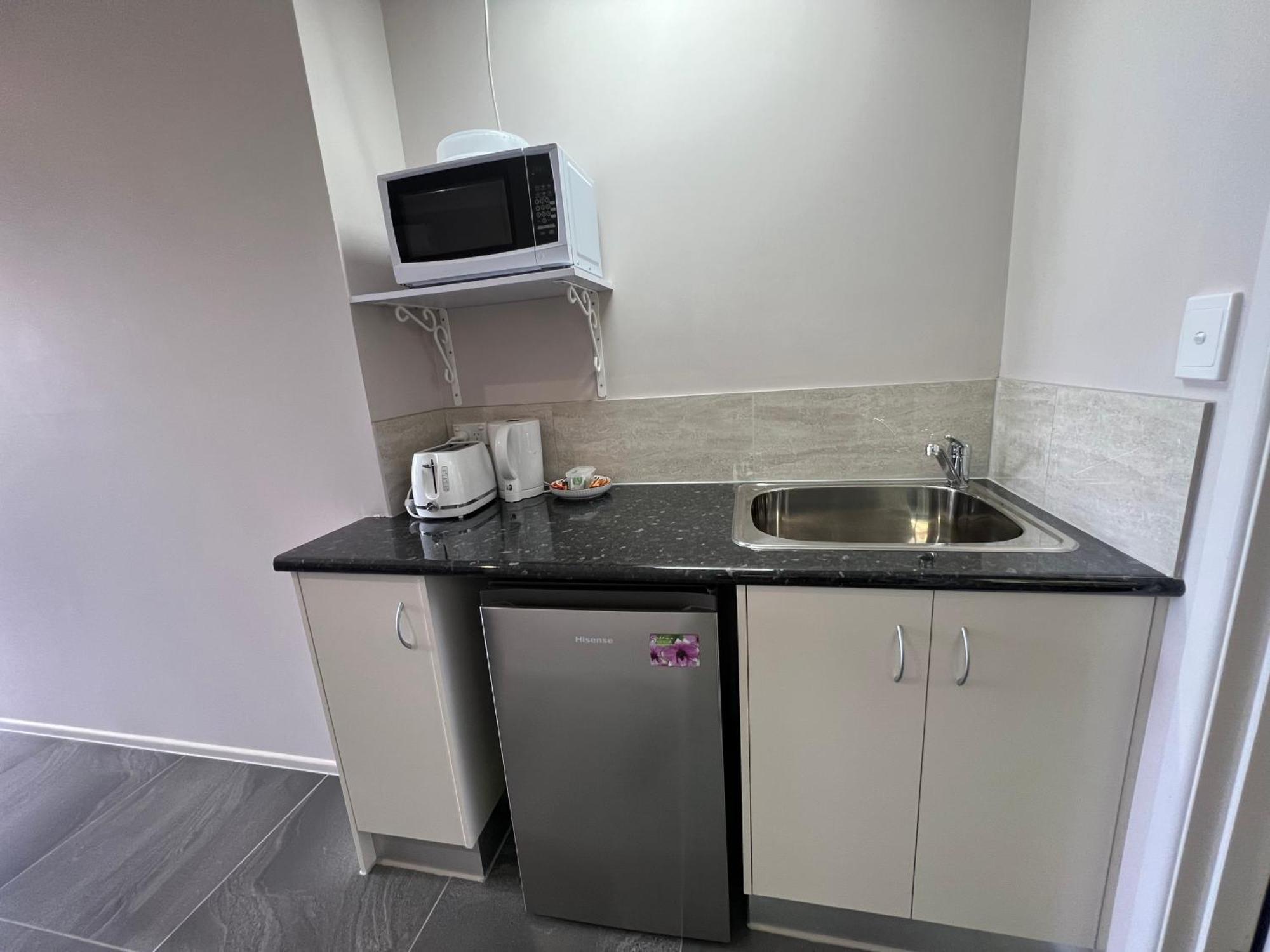 The Orchid Suite - Apartment In Cooktown Exteriör bild