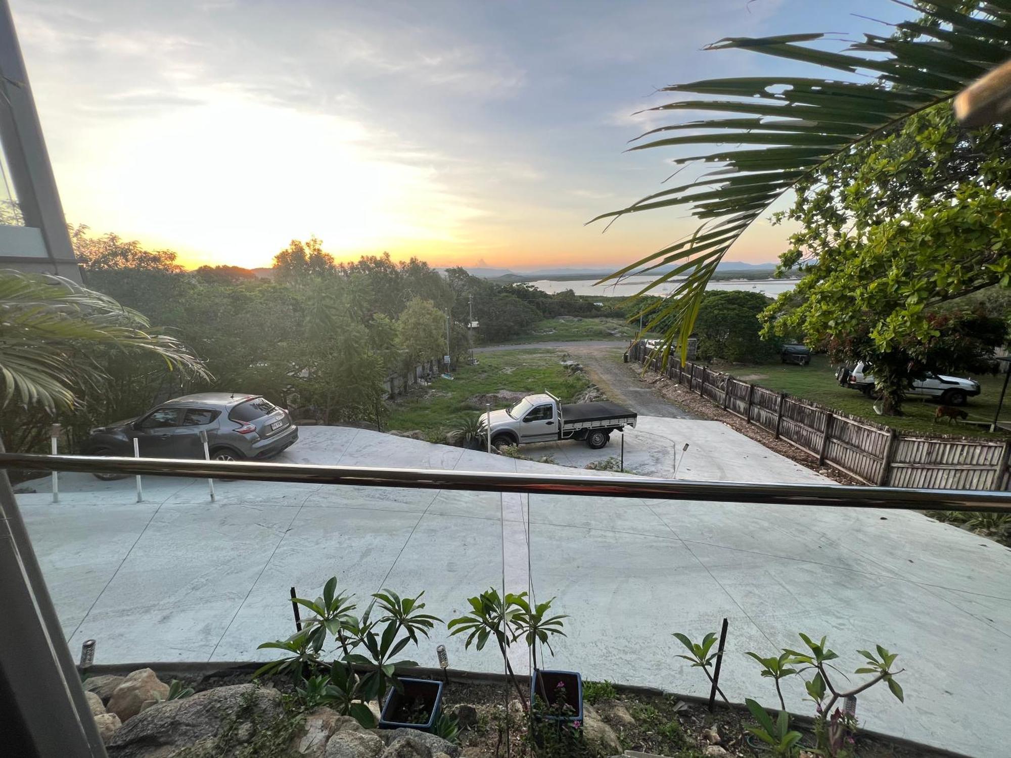 The Orchid Suite - Apartment In Cooktown Exteriör bild