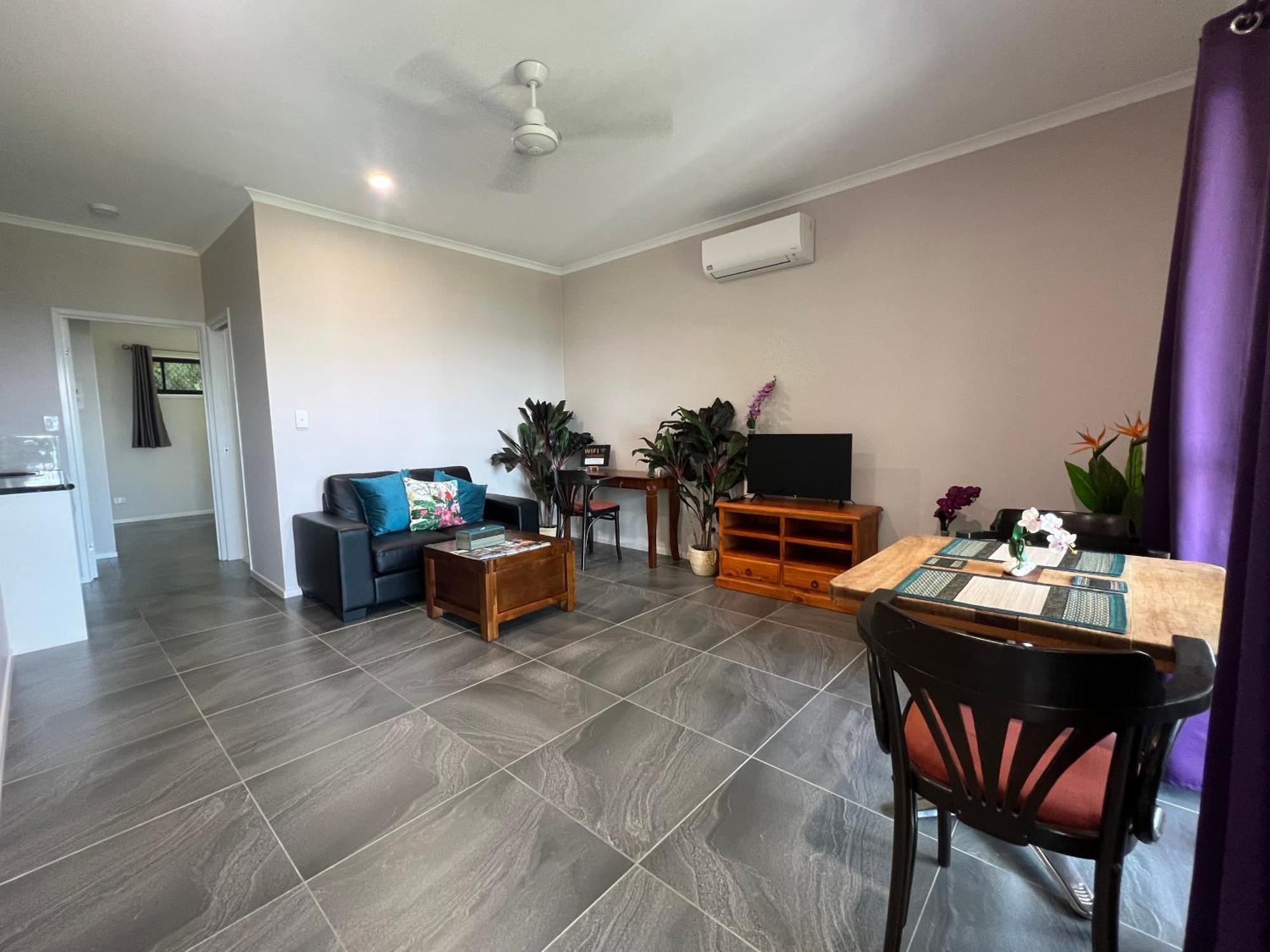 The Orchid Suite - Apartment In Cooktown Exteriör bild